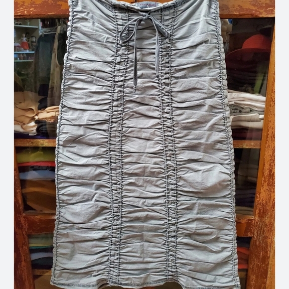 XCVI Ruched Skirt - Picture 3 of 9